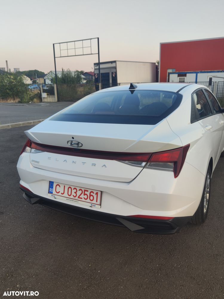 Hyundai Elantra 1.6 l 123 CP 6MT Comfort - 5