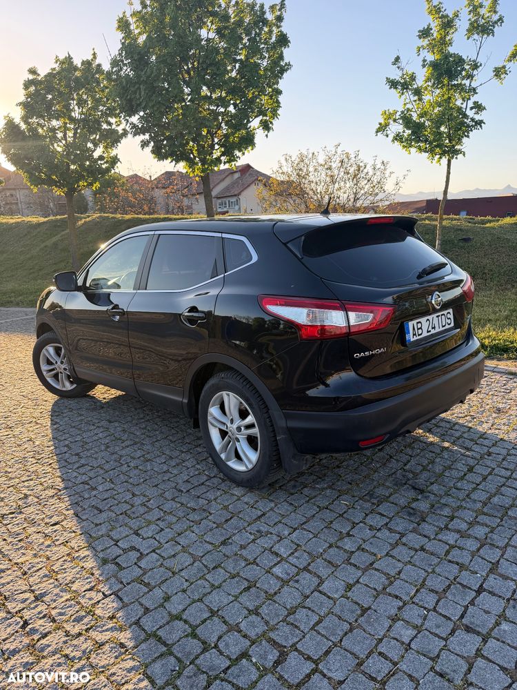 Nissan Qashqai 1.5 DCI Start/Stop Tekna - 3