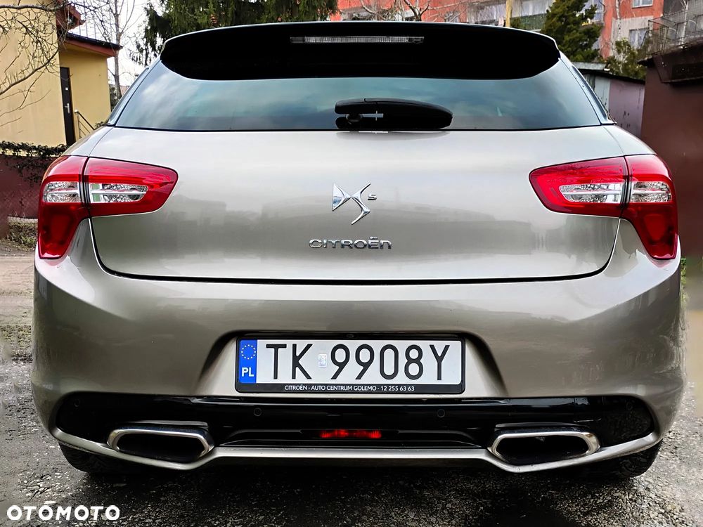 Citroën DS5 1.6 THP SoChic - 4