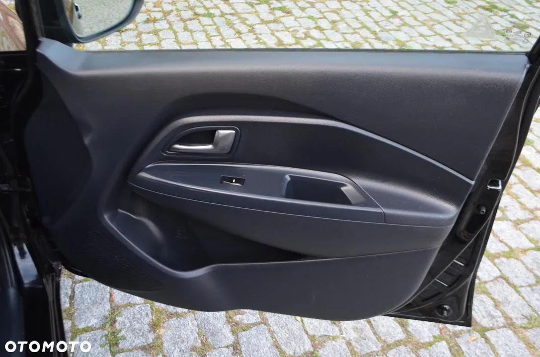 Kia Rio 1.2 Business Line - 32