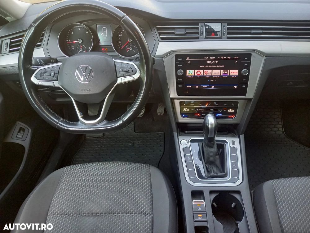 Volkswagen Passat - 14