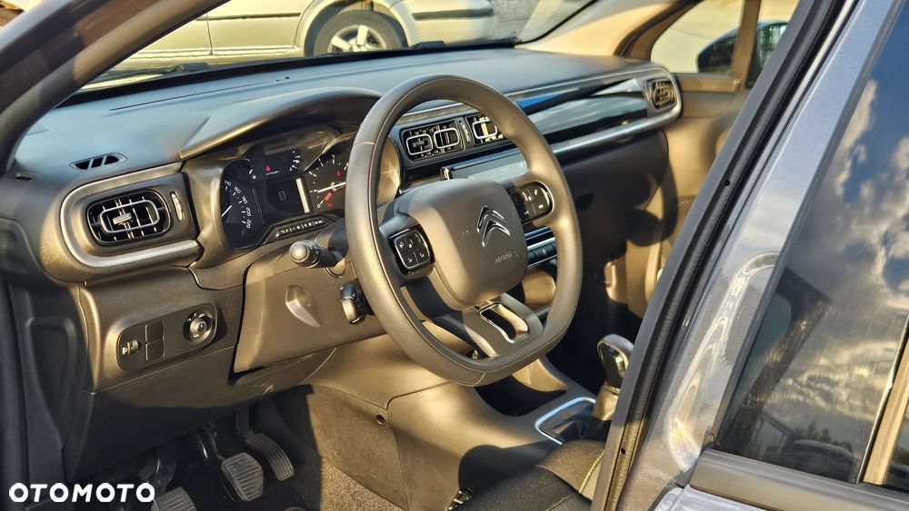 Citroën C3 1.2 PureTech Shine - 13