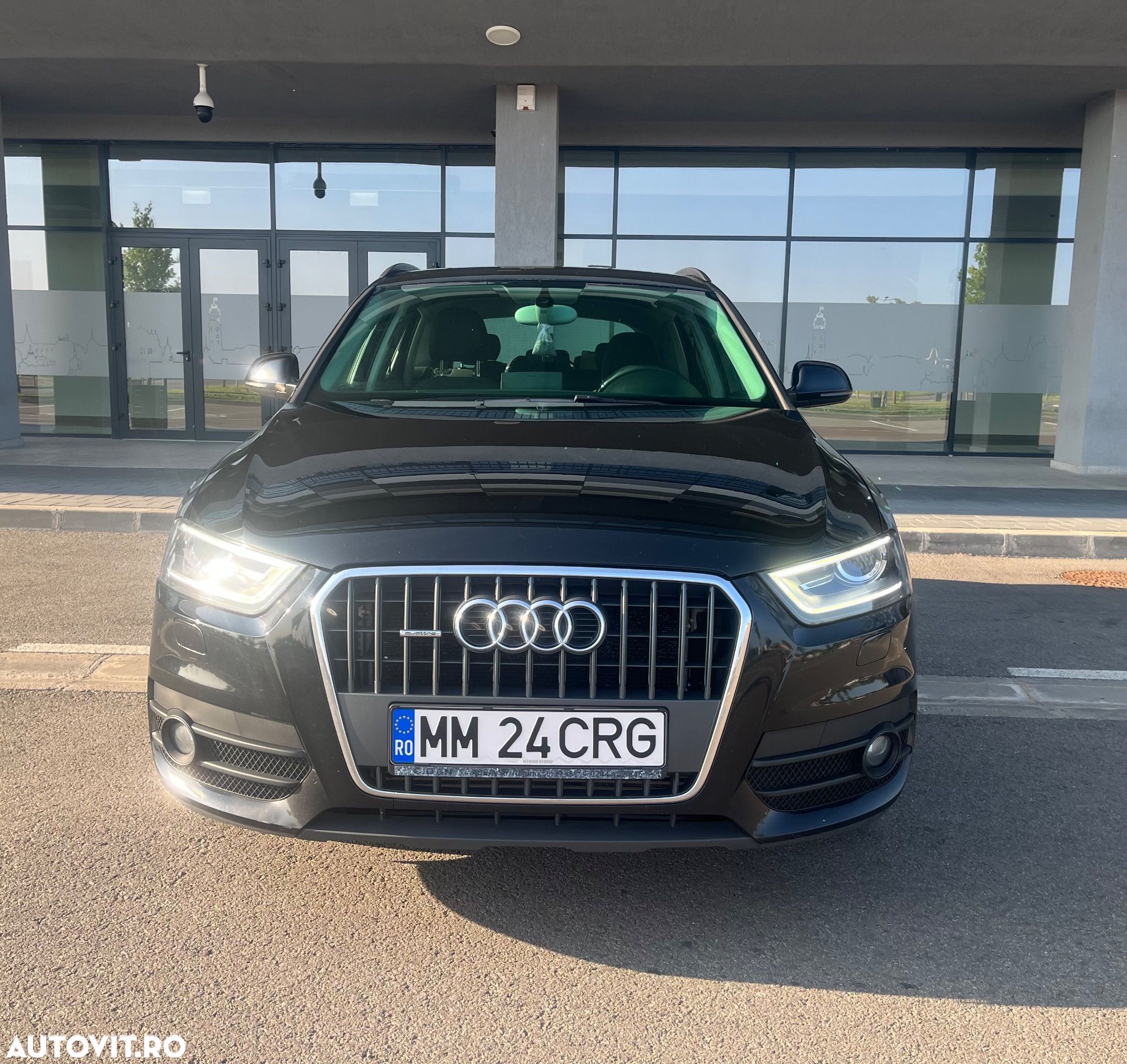 Audi Q3 2.0 TDI Quattro Stronic - 1