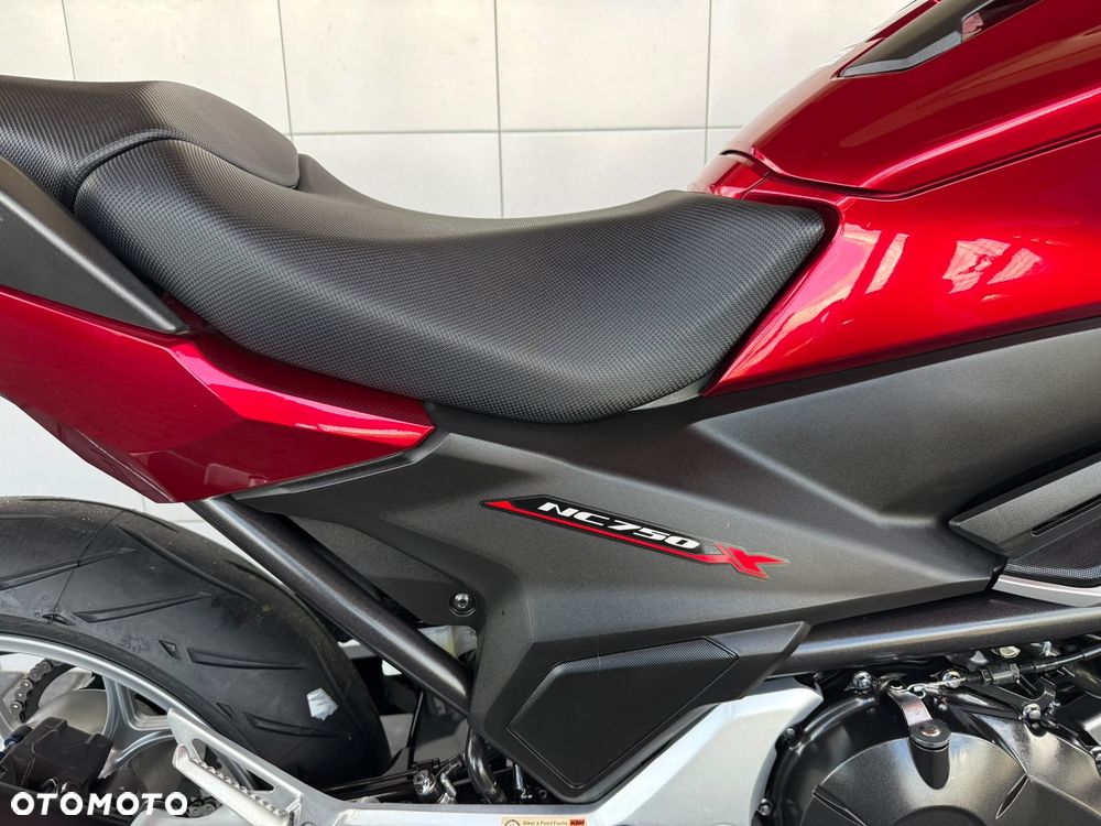 Honda NC - 28