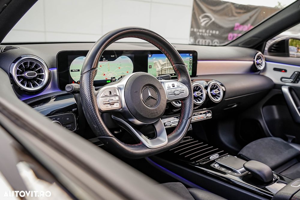 Mercedes-Benz A 250 e 8G-DCT AMG Line - 21