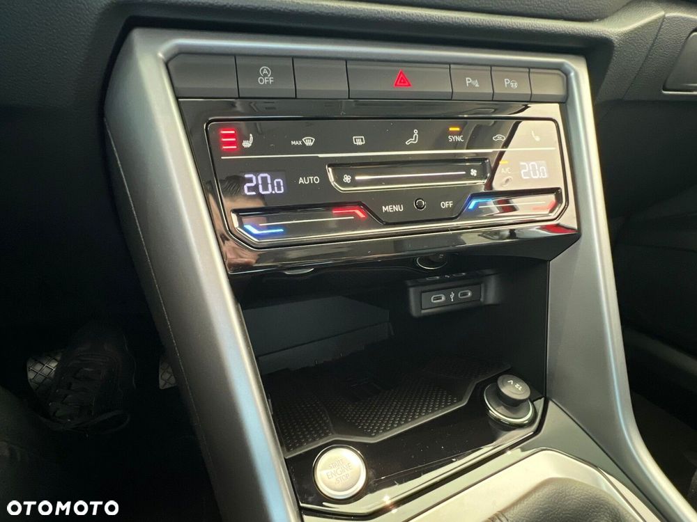 Volkswagen T-Roc 1.5 TSI Life DSG - 17