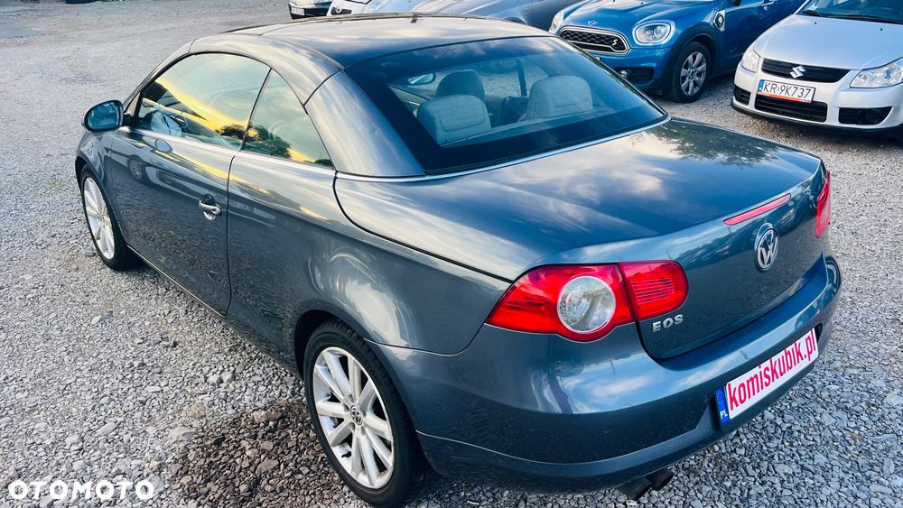 Volkswagen Eos 2006 photo 2
