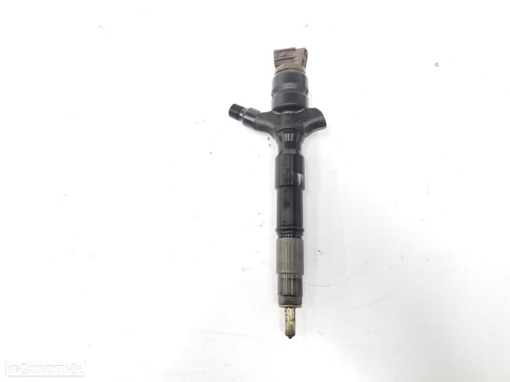 INJETOR TOYOTA LAND CRUISER J15 - 1