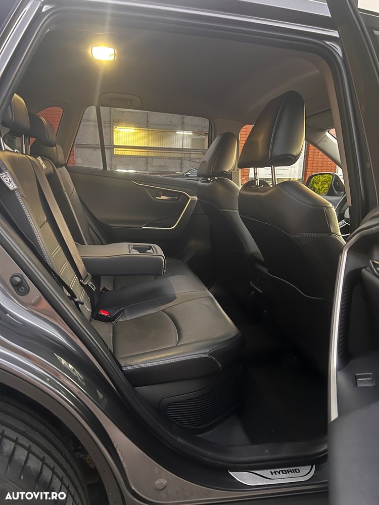 Toyota RAV4 2.5 Hybrid VVT-iE 4x4 Luxury - 23