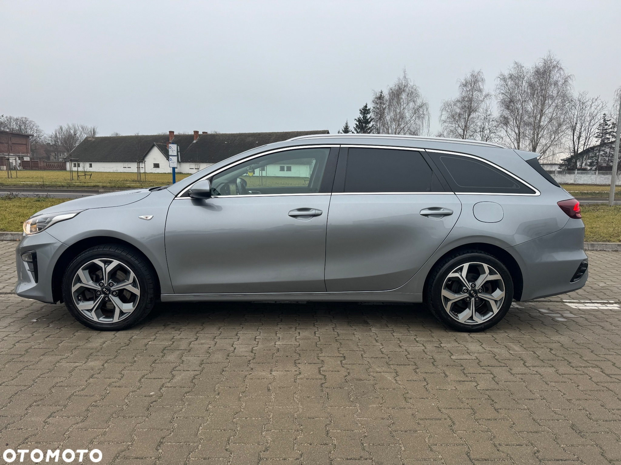 Kia Ceed Cee'd 1.6 CRDi GT Line - 3