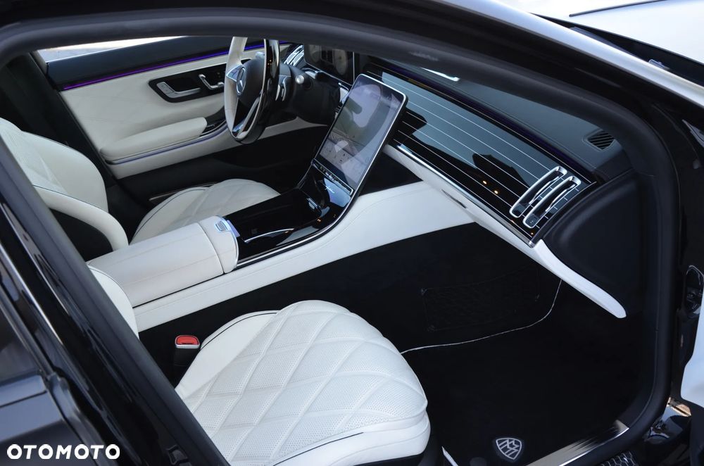 Mercedes-Benz Maybach Klasa S 680 4-Matic Night Series - 24