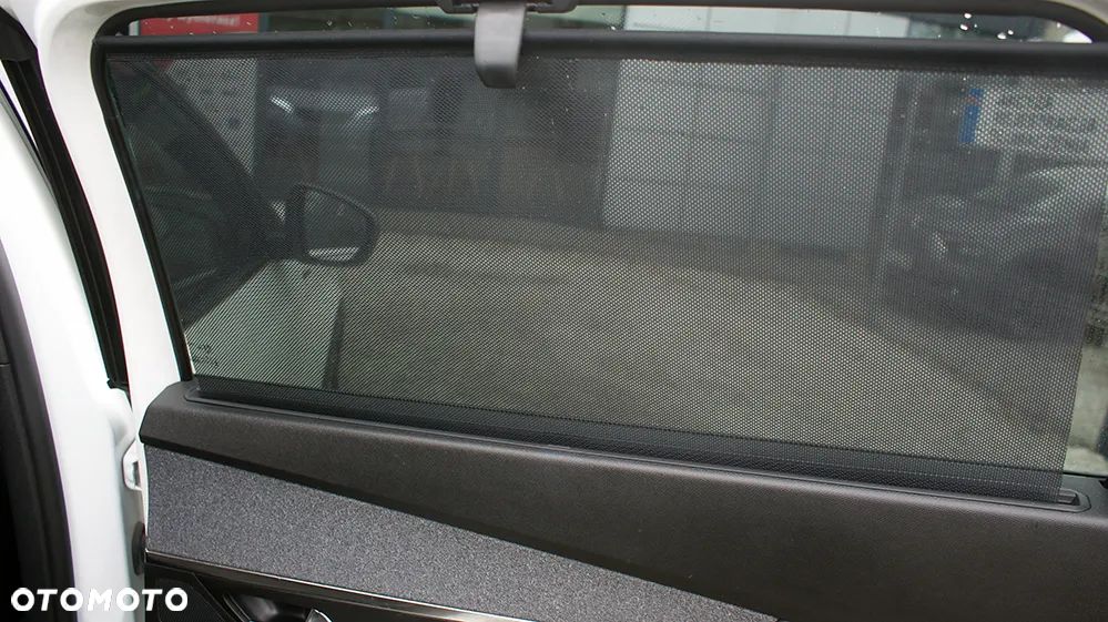 Peugeot 5008 1.5 BlueHDi GT S&S EAT8 - 26