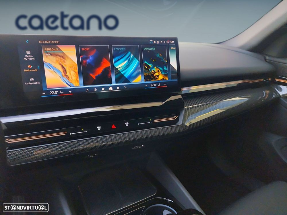 BMW 520 d Pack Desportivo M Pro — fotografia 30