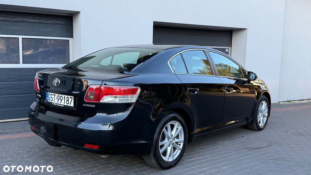 Toyota Avensis 2.0 D-4D Platinium - 6