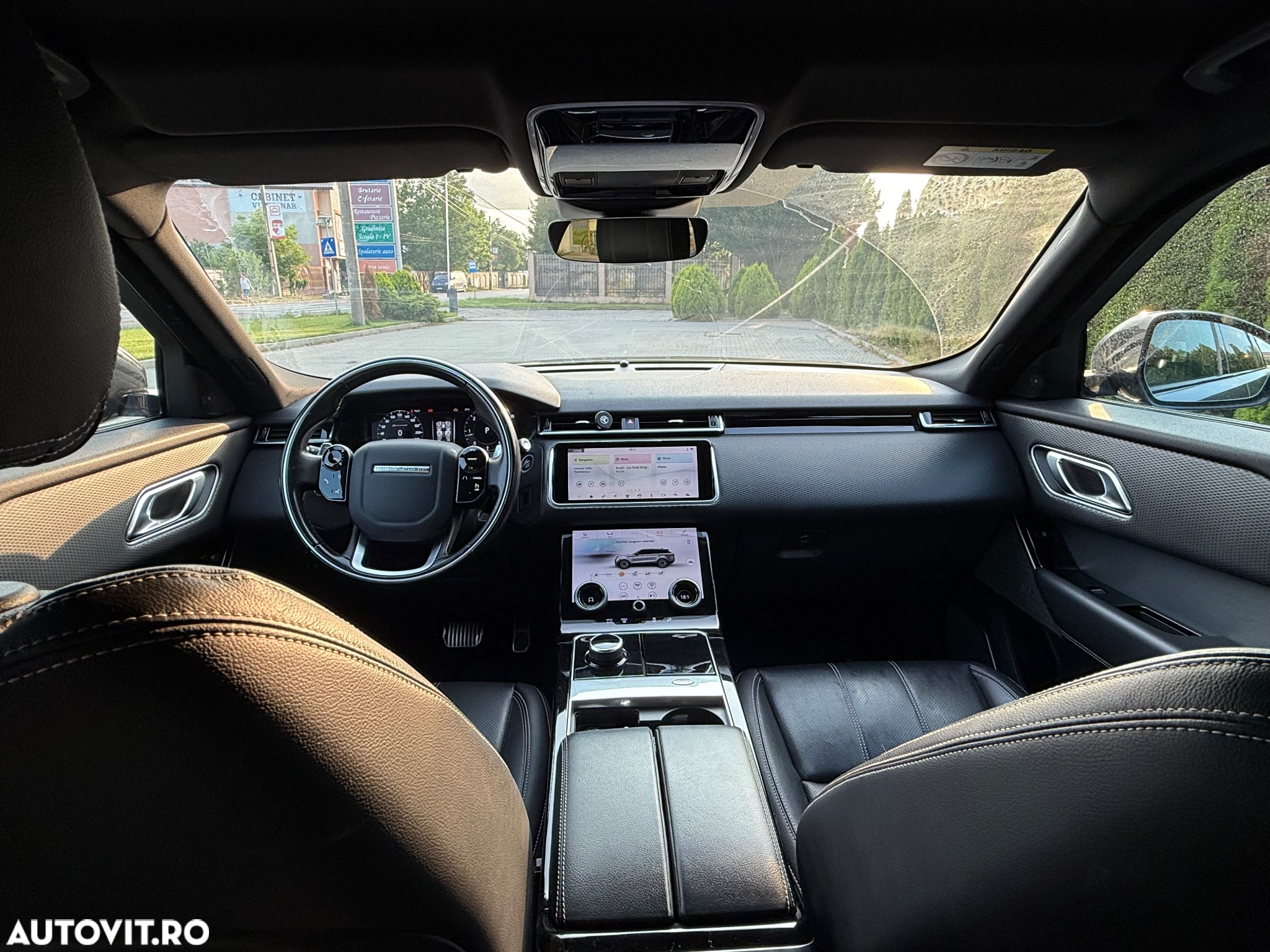 Land Rover Range Rover Velar 2.0 R-Dynamic S - 11