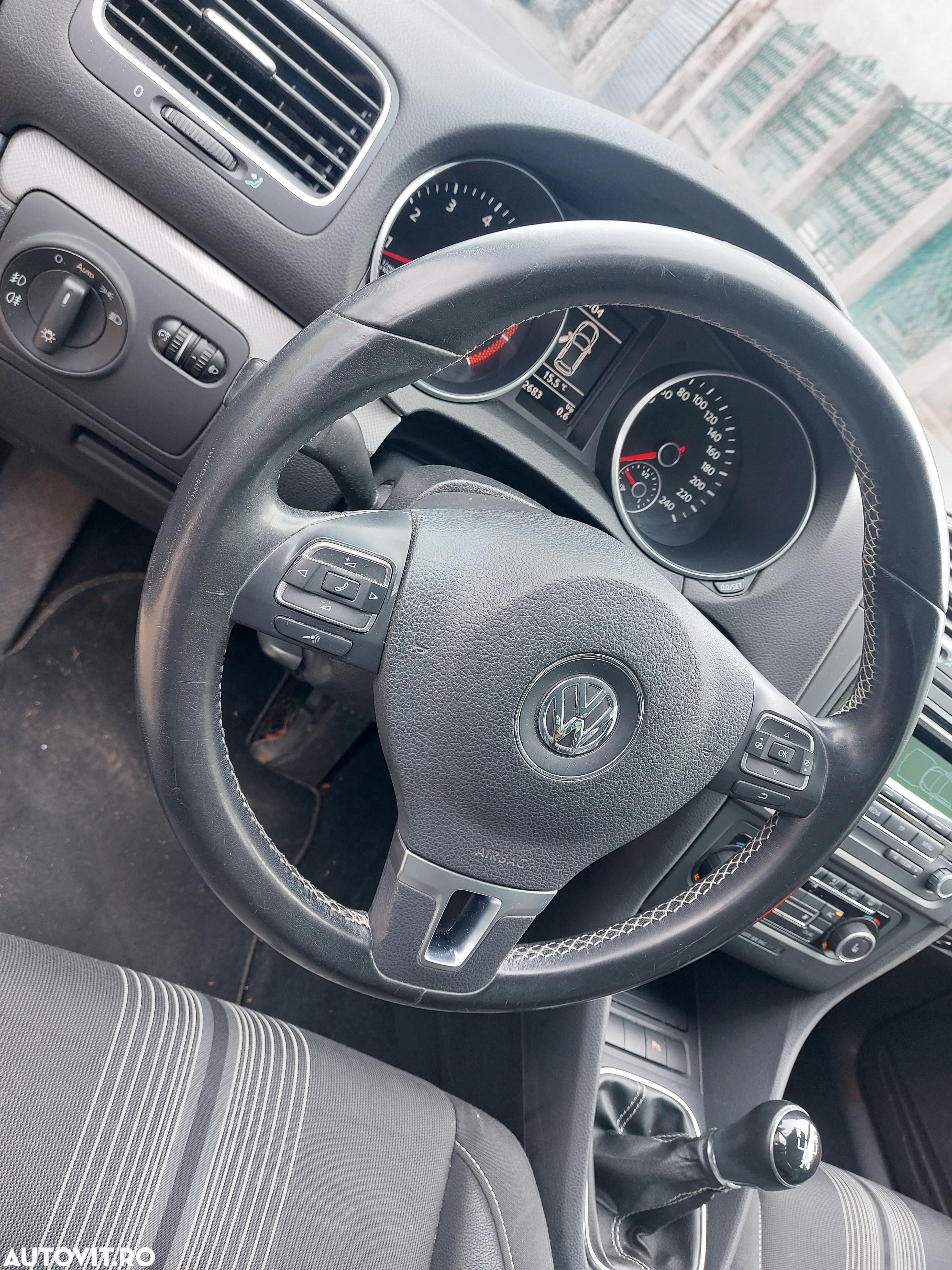 Volkswagen Golf 1.2 TSI BlueMotion Technology MATCH - 6