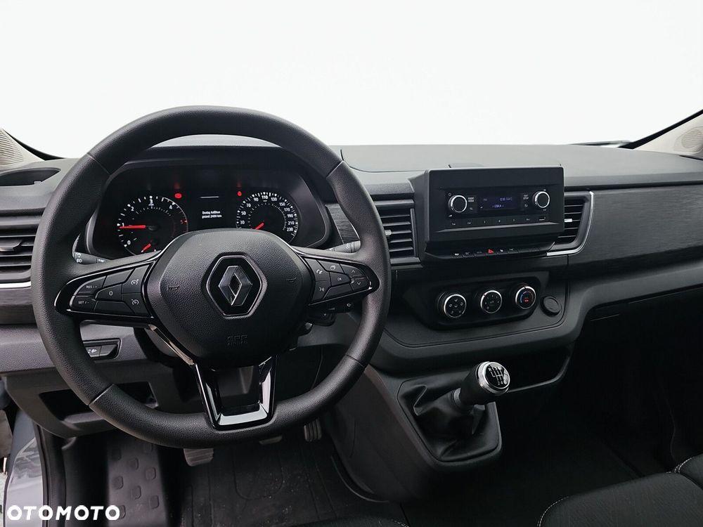 Renault Trafic - 11