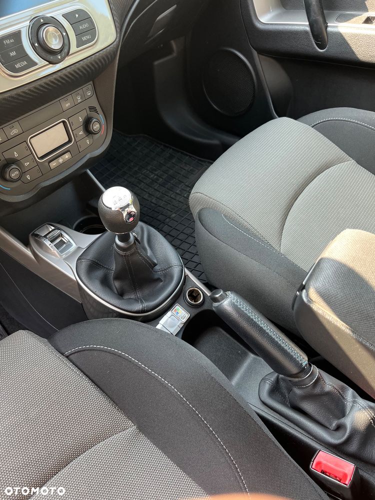 Alfa Romeo Mito - 24