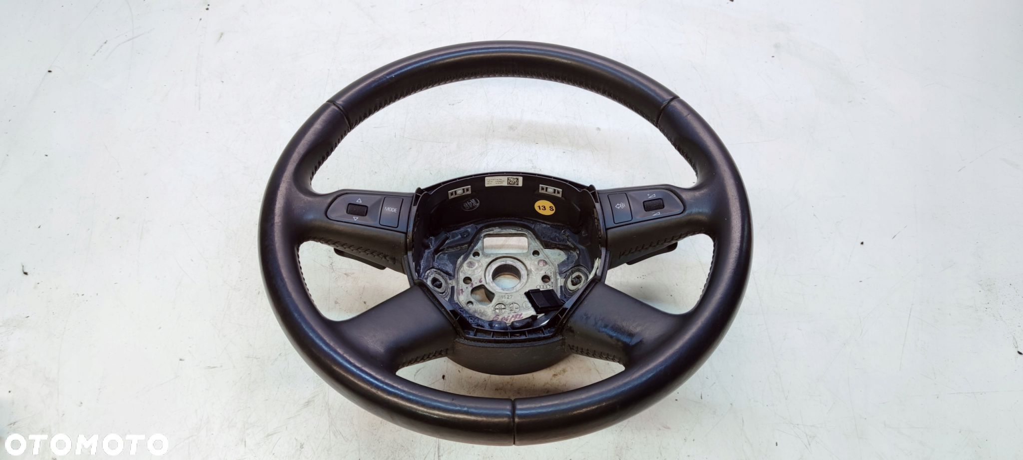 KIEROWNICA SKÓRA MULTIFUNKCJA ŁOPATKI AUDI A4 A6 C6 A8 4F0419091AK 1KT *77* - 1