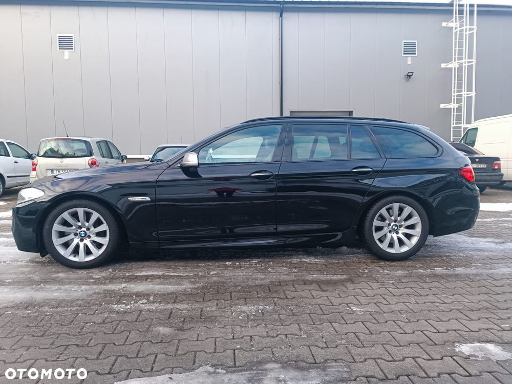 BMW Seria 5 M550d xDrive Sport-Aut - 17