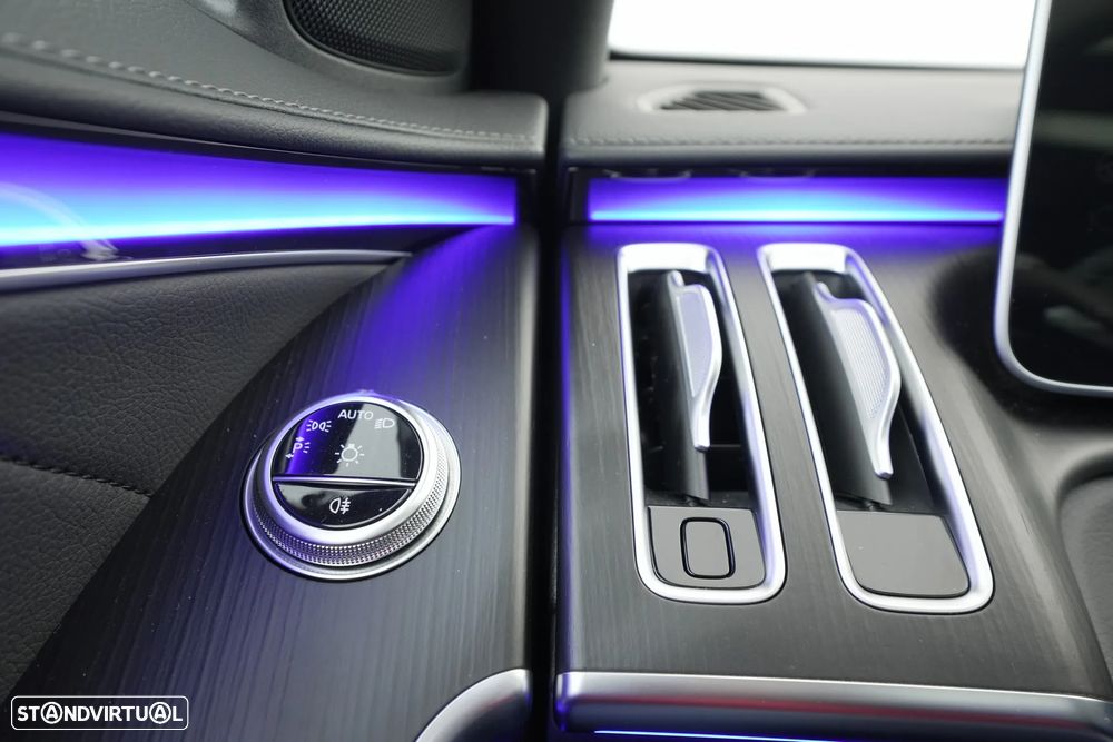 Mercedes-Benz S 450 d Longo 4Matic - 33