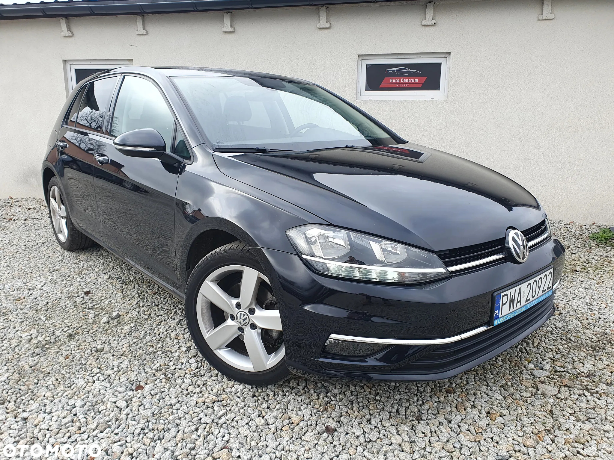 Volkswagen Golf 1.6 TDI (BlueMotion Technology) Comfortline - 2