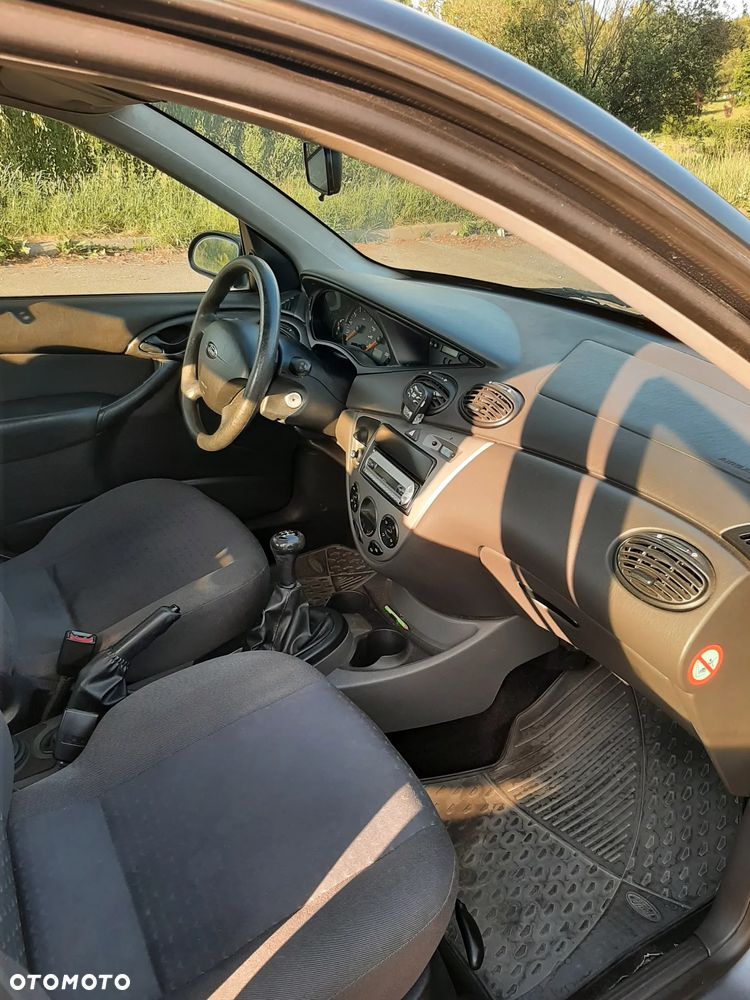 Ford Focus 1.6 FX Silver - 9