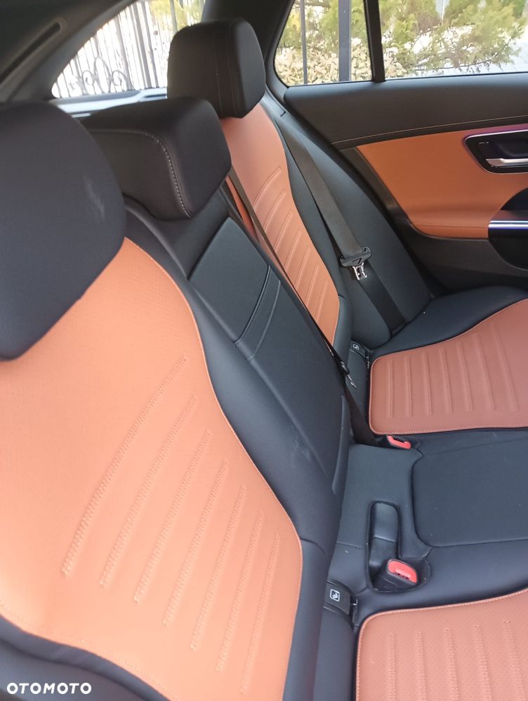 Mercedes-Benz Klasa C 200 d mHEV AMG - 7