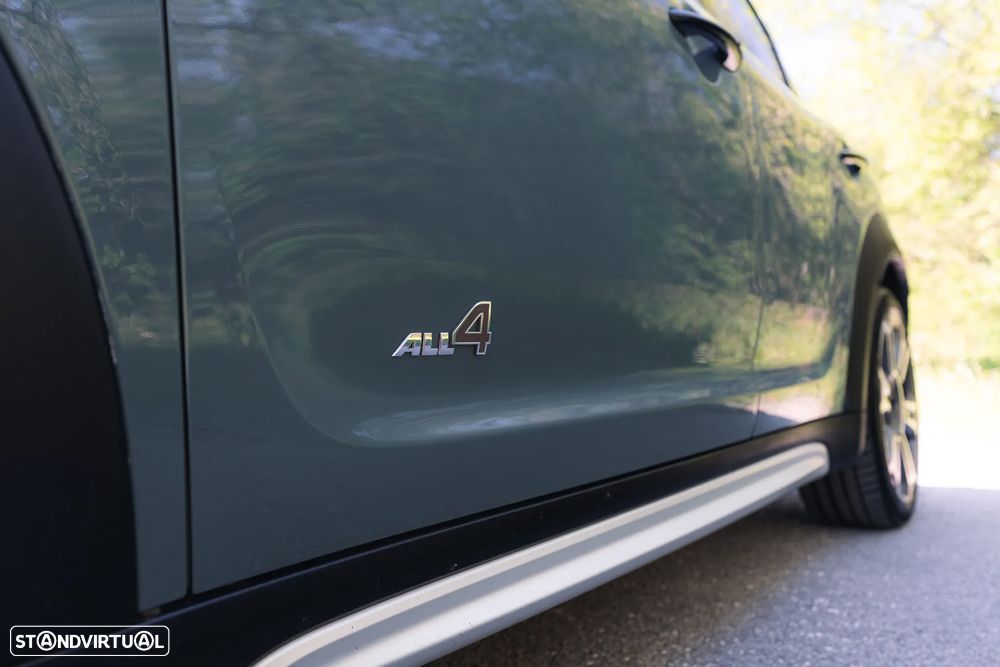 MINI Countryman Cooper SE ALL4 Auto - 16