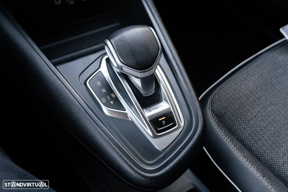 Renault Captur 1.8 E-Tech Full Hybrid Techno - 23