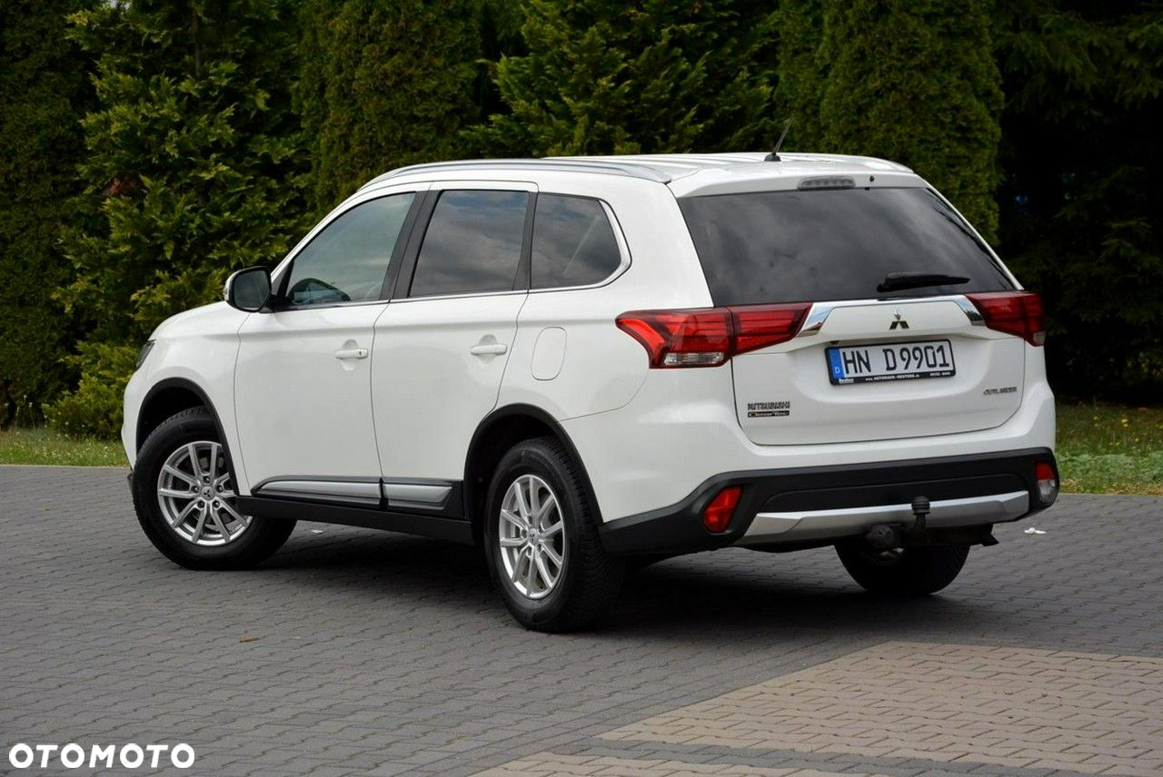 Mitsubishi Outlander 2.0 2WD Edition 100 - 6