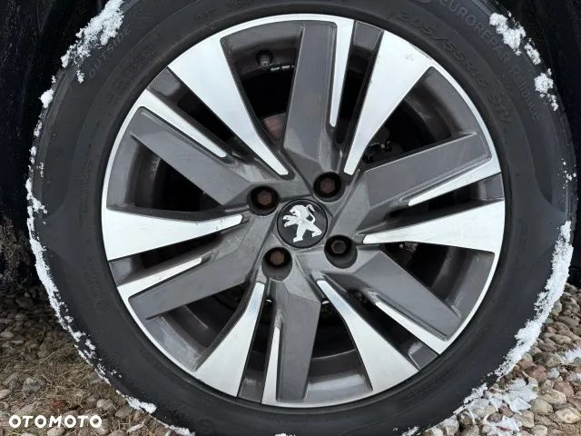 Peugeot 2008 BlueHDi 100 STOP & START Style - 24