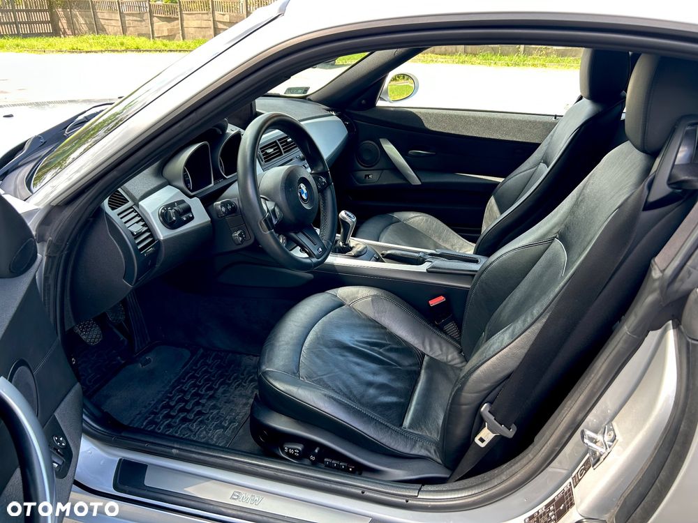 BMW Z4 3.0si - 25