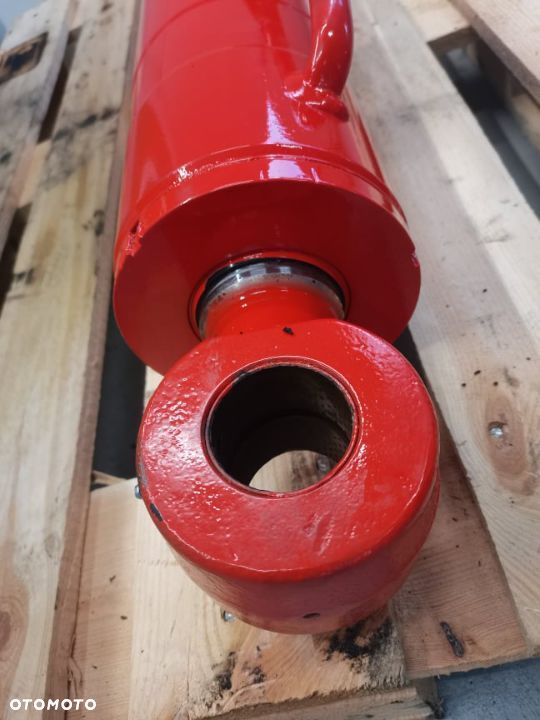 Manitou MLT.... {Cylinder hydrauliczny teleskopa} - 3