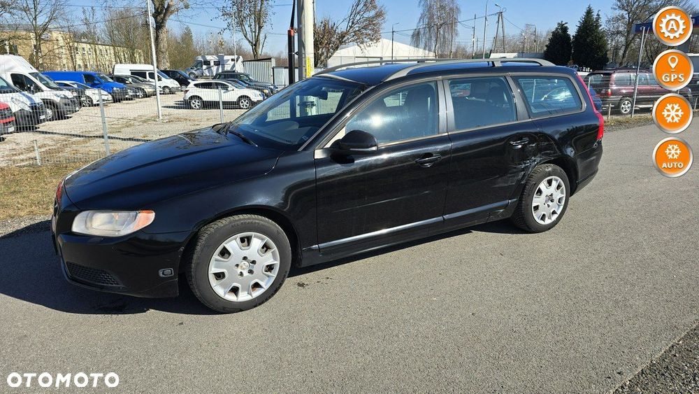 Volvo V70 - 1