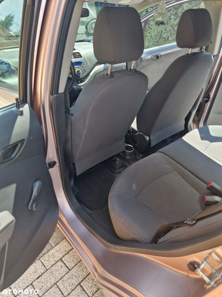 Chevrolet Spark 1.0 Base - 7