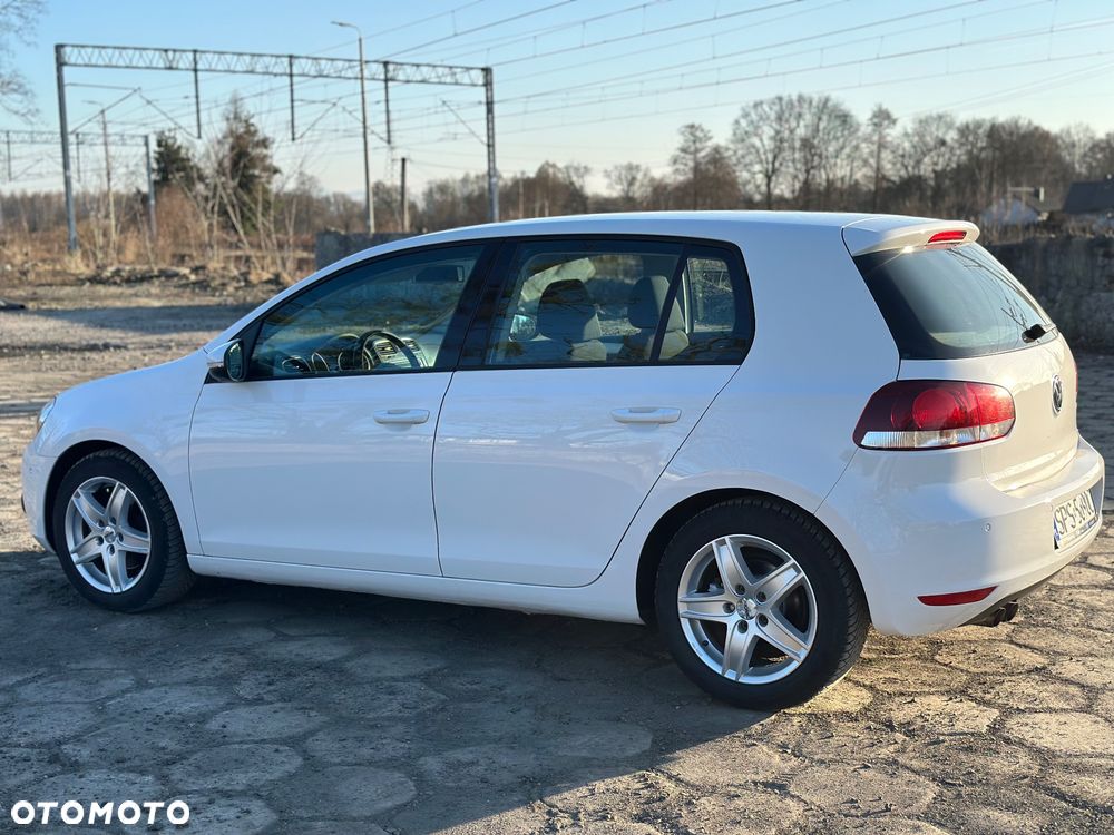 Volkswagen Golf 1.4 TSI Highline - 9