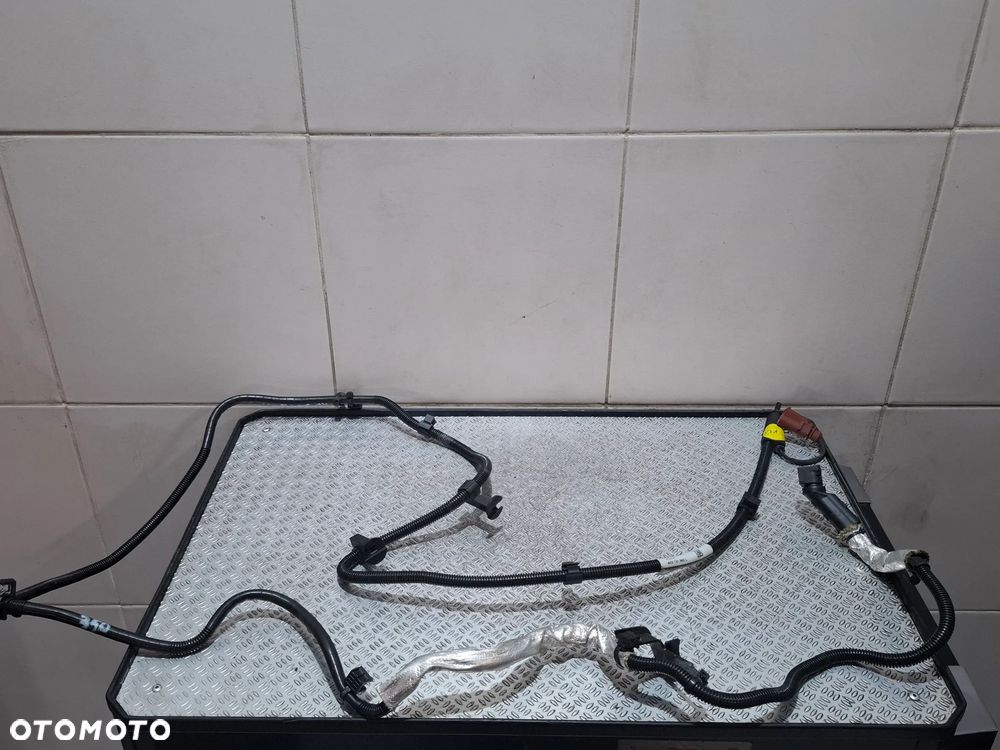 Przewód Adblue Audi nr 4K0131960L - 1