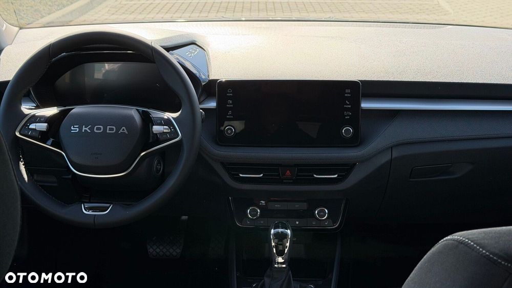 Skoda Fabia 1.0 TSI Selection DSG - 12
