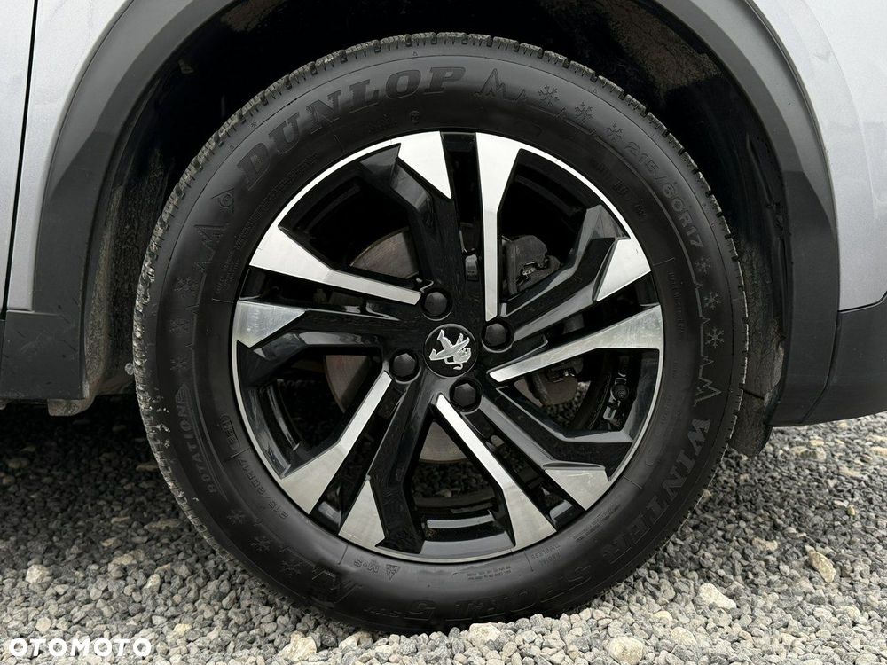 Peugeot 2008 1.5 BlueHDi Allure Pack S&S - 11