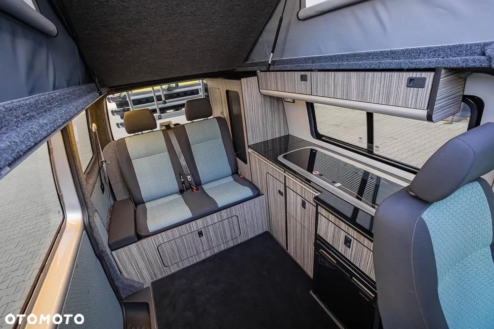 Volkswagen Transporter - 1