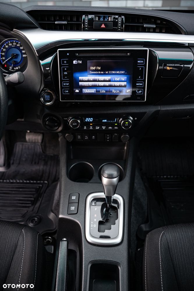 Toyota Hilux 2.4 D-4D Double Cab SR5 4x4 - 13