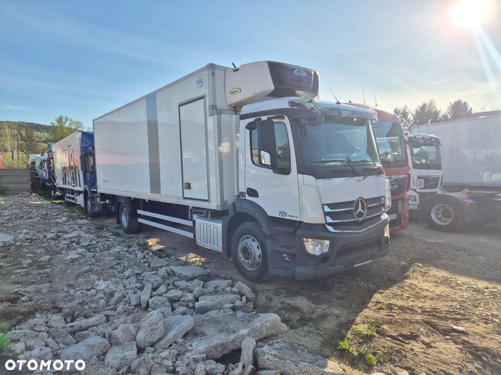 Mercedes-Benz Antos 1824 CARRIER SUPRA 1150 DRZWI + winda i drzwi boczne opony 100% Good Year  / 7.7m / z Holandii / KLIMA LEKKI / Axor man Tgm T1000-R THERMO King - 4