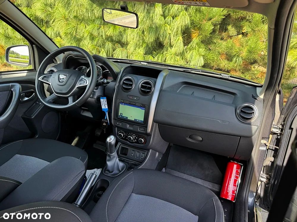 Dacia Duster 1.6 SCe Comfort - 30
