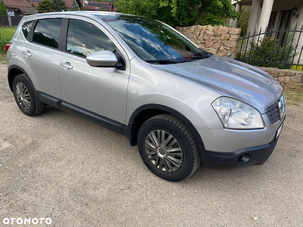 Nissan Qashqai - 1