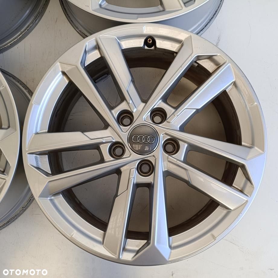 Alufelgi 5x112 17 AUDI A3 S3 8Y0 8Y0601025L 4szt (F9363) - 3