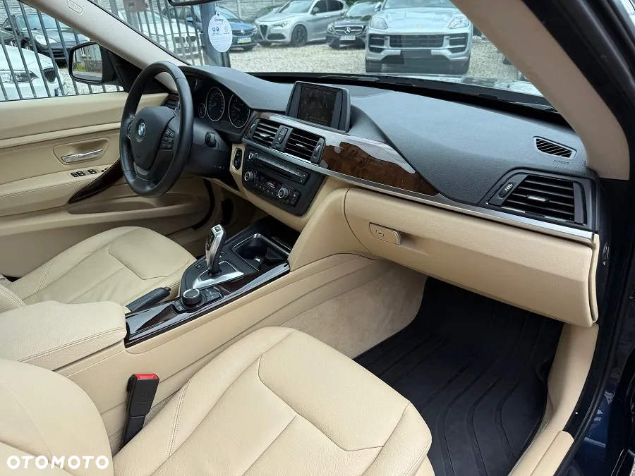 BMW 3GT 320i xDrive GT Sport-Aut Luxury Line - 31