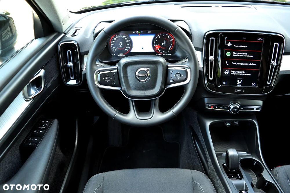 Volvo XC 40 - 24