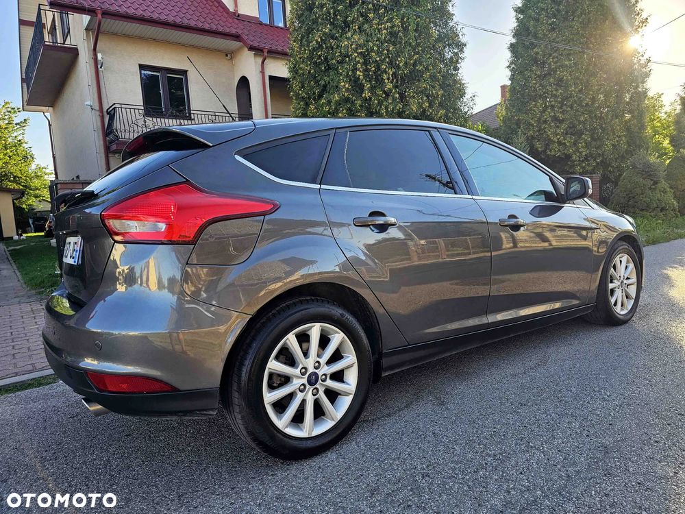 Ford Focus 2.0 TDCi Titanium ASS - 5