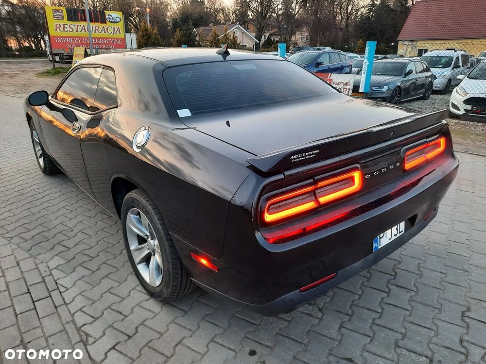 Dodge Challenger 3.6 SXT - 9